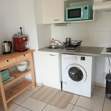 Hendaye, 2 Pièces, 3 Personnes - Fr-1-239-786 *